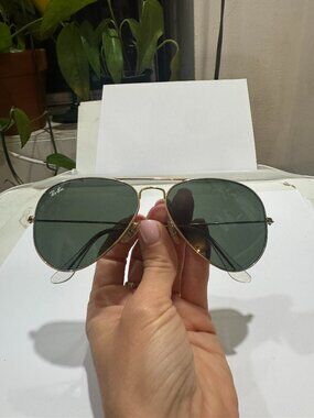 Ray-Ban Aviator Sunglasses